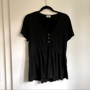 Anthropologie ruffled bottom t-shirt